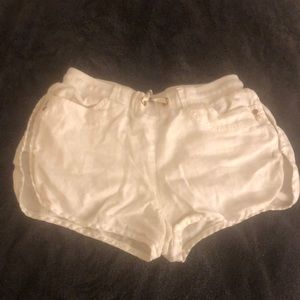 Women’s cloth booty shorts